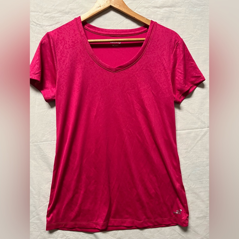 🦋Bcg athletic top 🆕without tag 🏷️